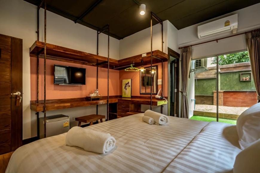 Ingmon House Hotel Chiang Mai Exterior photo